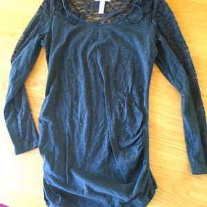 Maternity Shirts for size Small